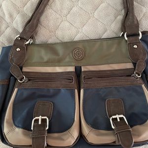 Women’s shoulder bag